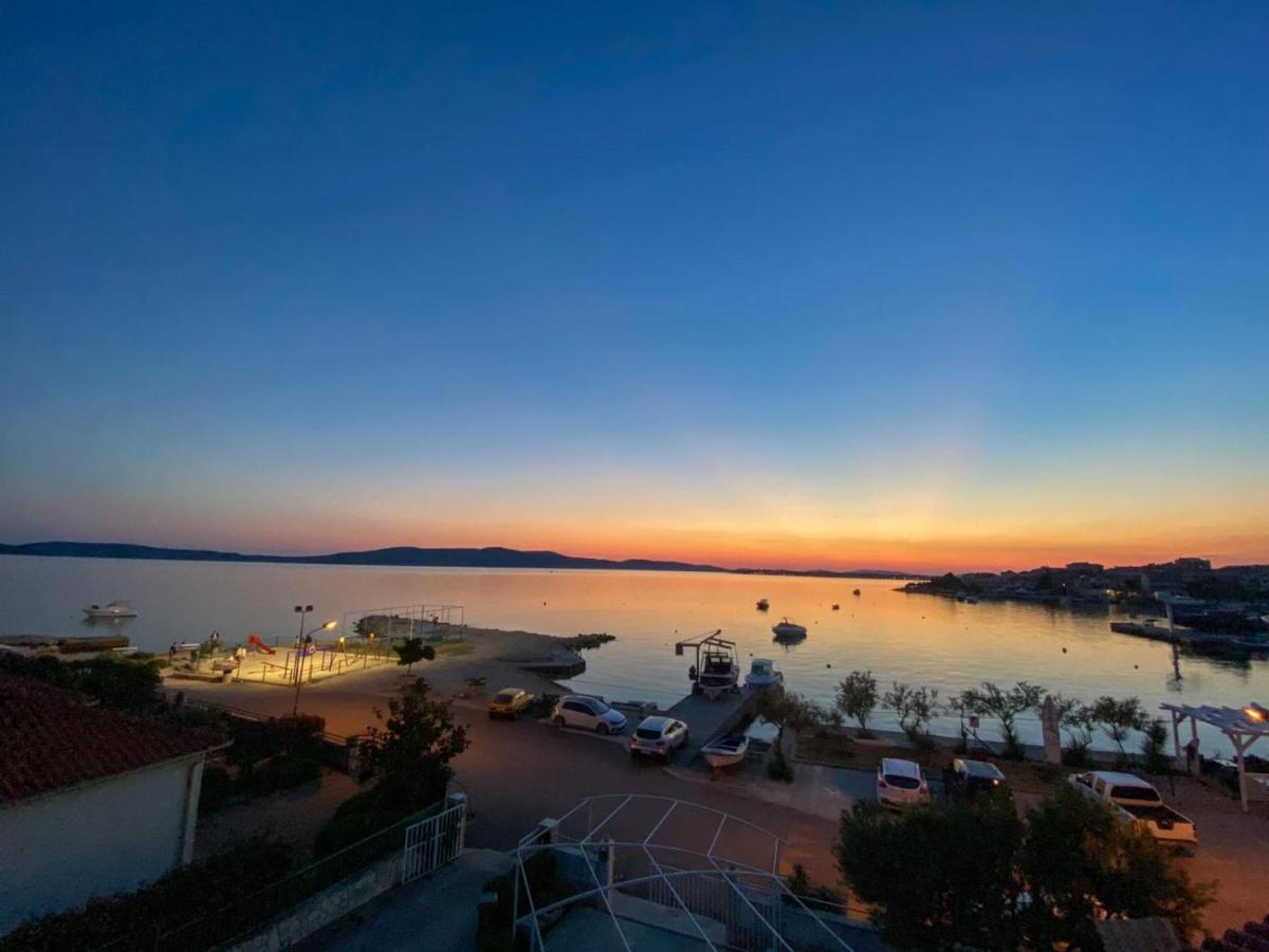 Apartman Luka Sibenik Exterior photo